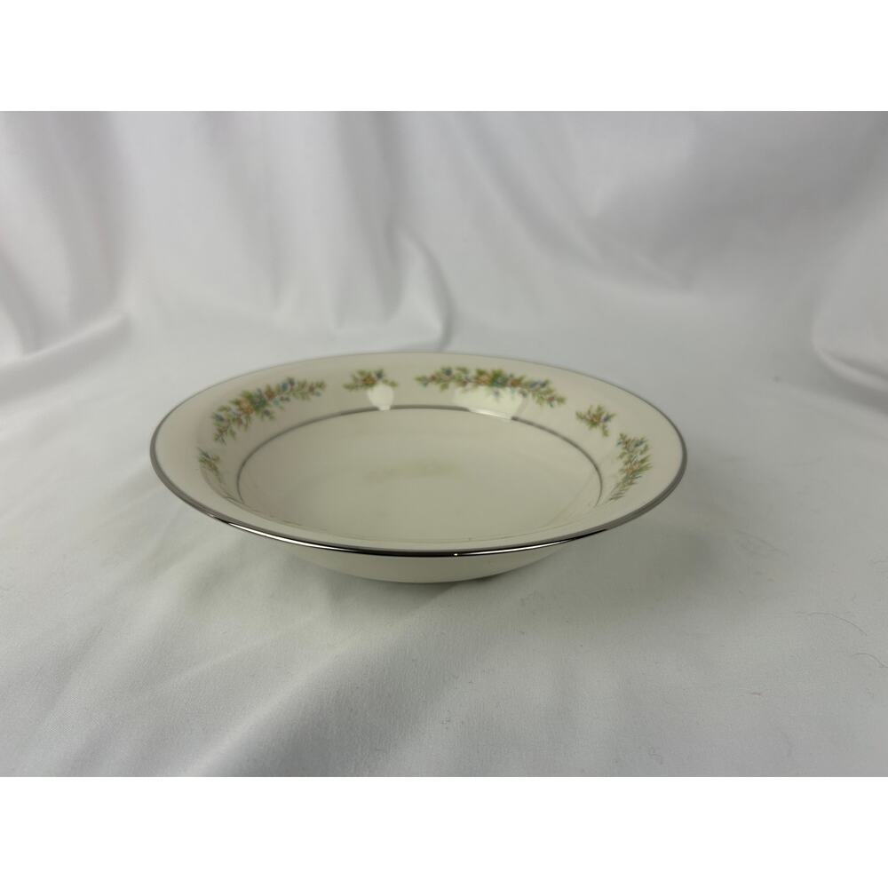 Noritake Christina 7056 Rim Soup Bowl 8 Inch Ivory China Floral Japan